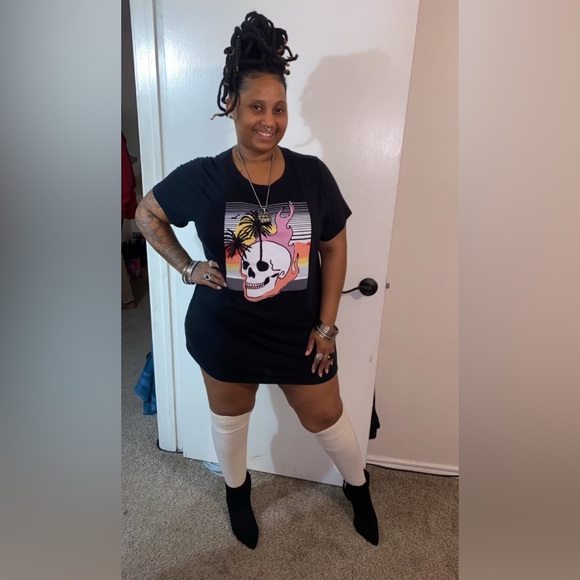 🚨 LIKE TO BE NOTIFIED FOR LIVE SHOWS! 🚨 - Picture 12 of 13